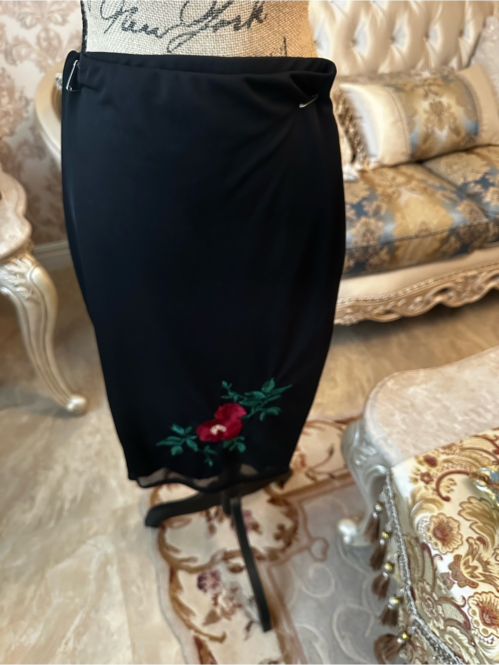 Glamorise Black Pencil Skirt with Red Rose Embroidery